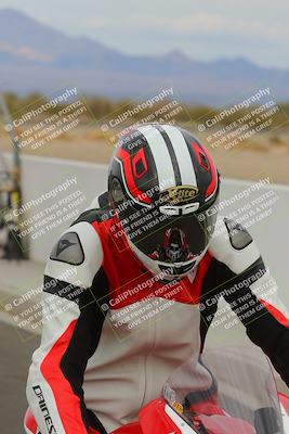 media/Mar-20-2023-Moto Forza (Mon) [[d0bbc59e78]]/Around the Pits/